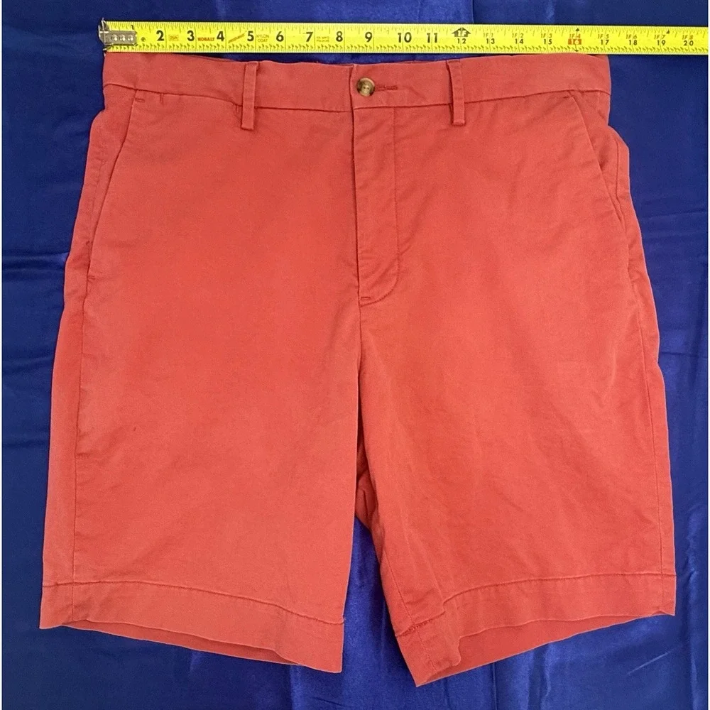 Polo Ralph Lauren Men's 33 Shorts / Chino 9